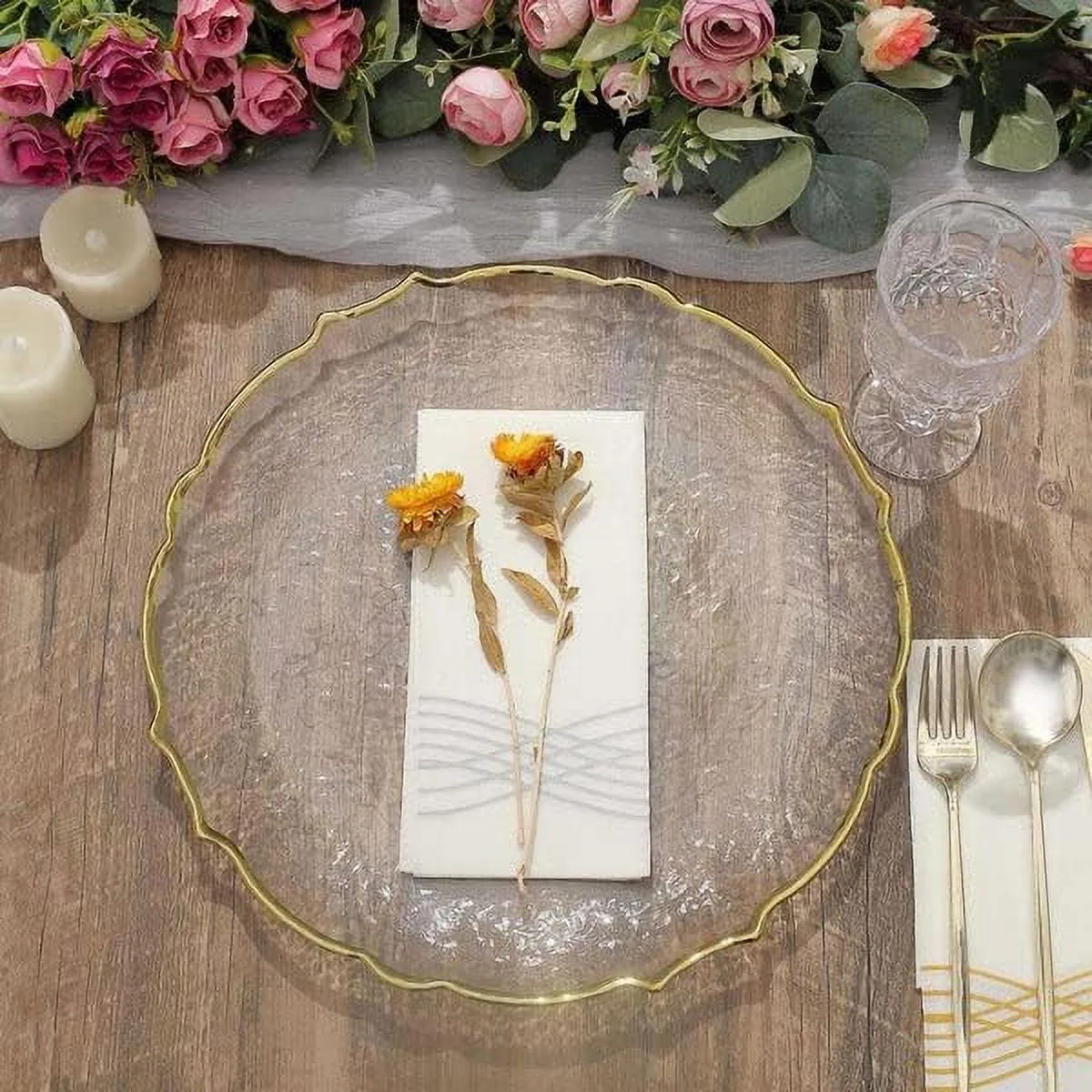 SPBOOMlife TABLECLOTHSFACTORY 8 Pack | 13" Clear Glass Metallic Gold Scallop Edged Charger Plates For Events Table Decoration for Home & Professional Fine Dining  Catering  Dinner
