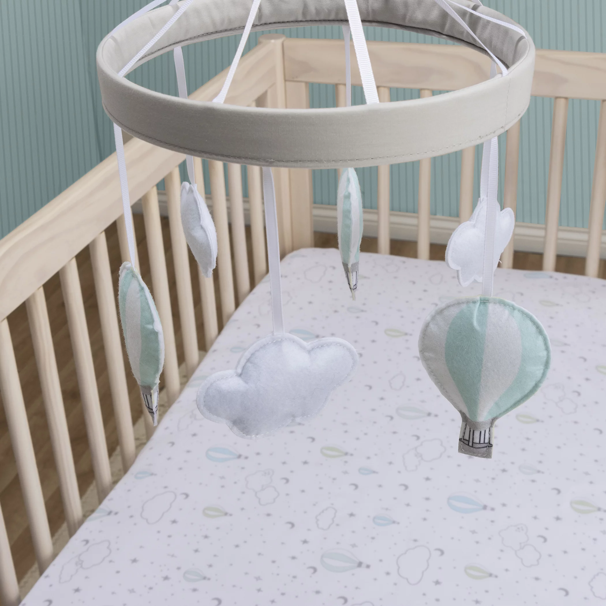 Sammy & Lou Unisex Hot Air Balloon Musical Crib Mobile, Balloon Cloud Character