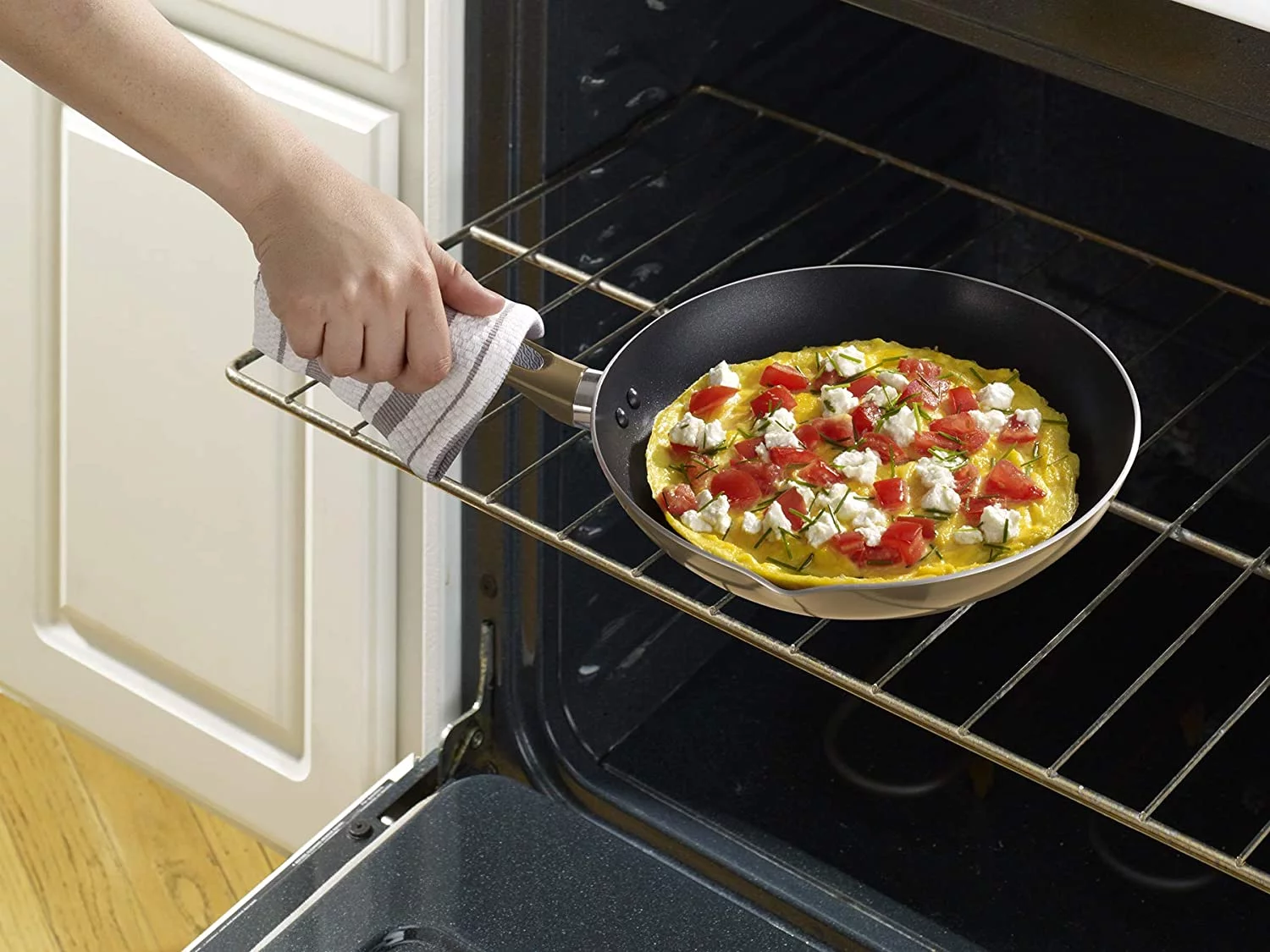 T-Fal B036S264 Excite 8 & 10.25 in. Non-stick Fry Pan Set, Bronze