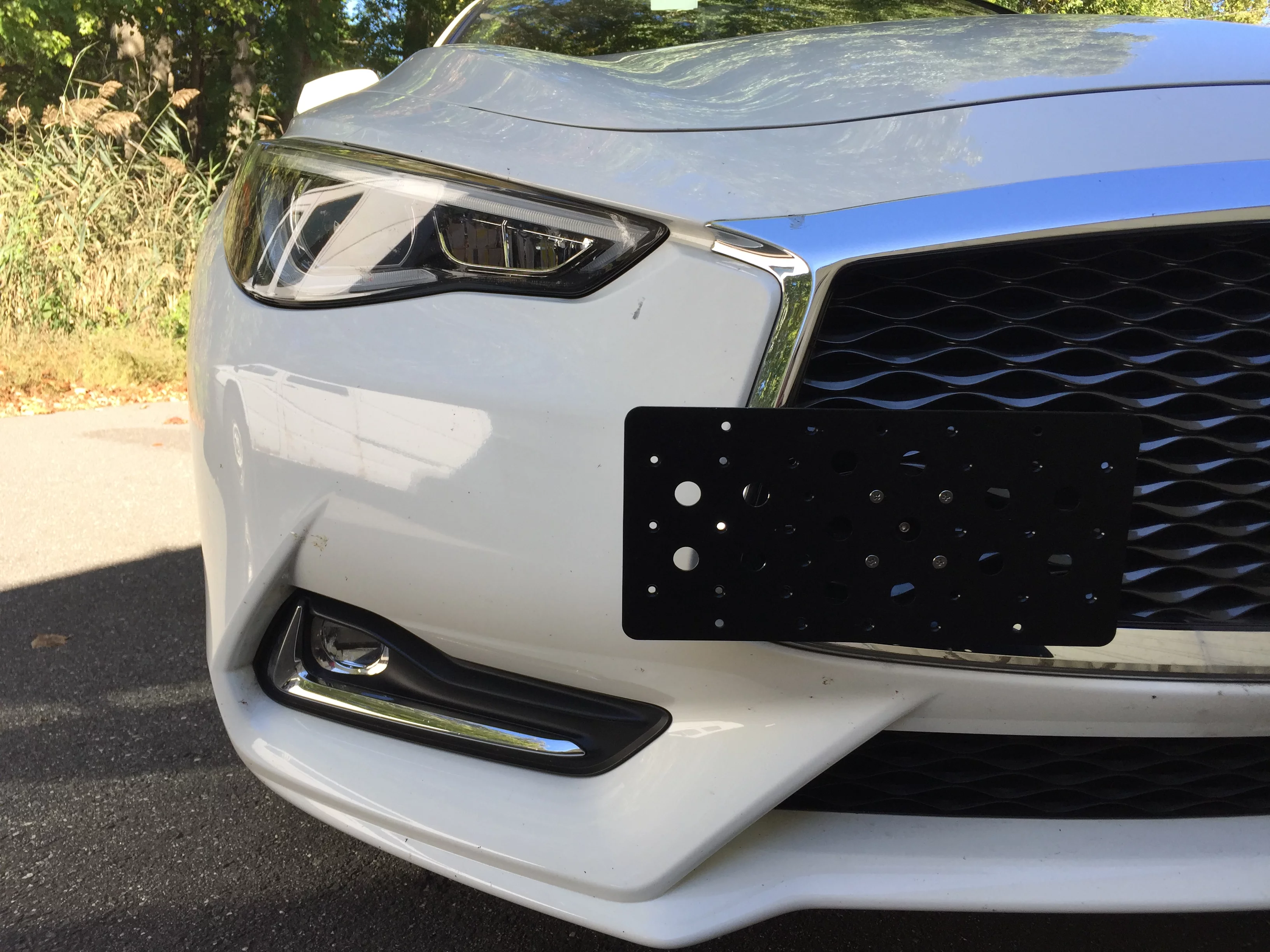 Front Bumper Tow Hook License Plate Mount Bracket For INFINITI Q60 COUPE ONLY 2014 2015 2016 2017 2018 NEW