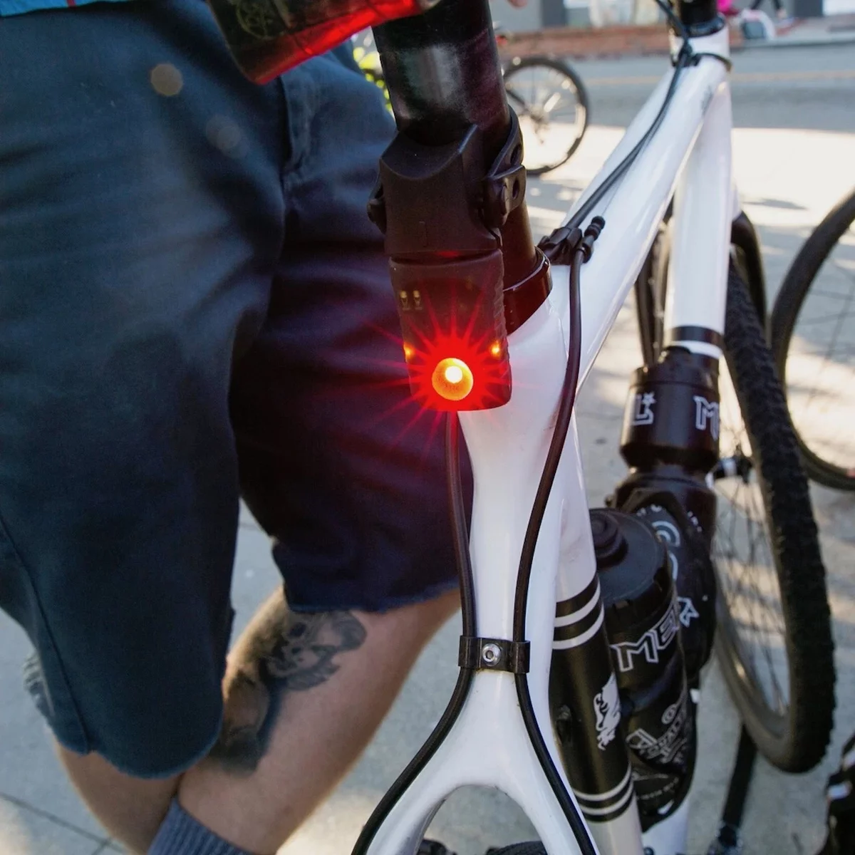 Light & Motion Light & Motion Vya Smart Taillight