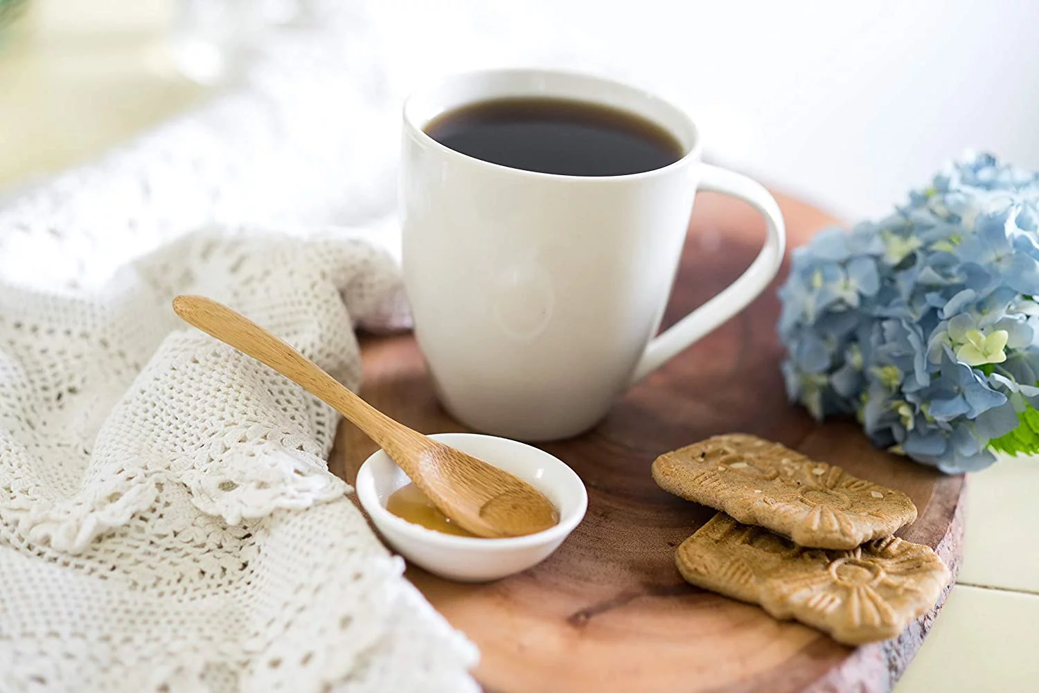 Amuse- Professional Porcelain Bistro Lungo Mugs- Set of 6- 17 oz