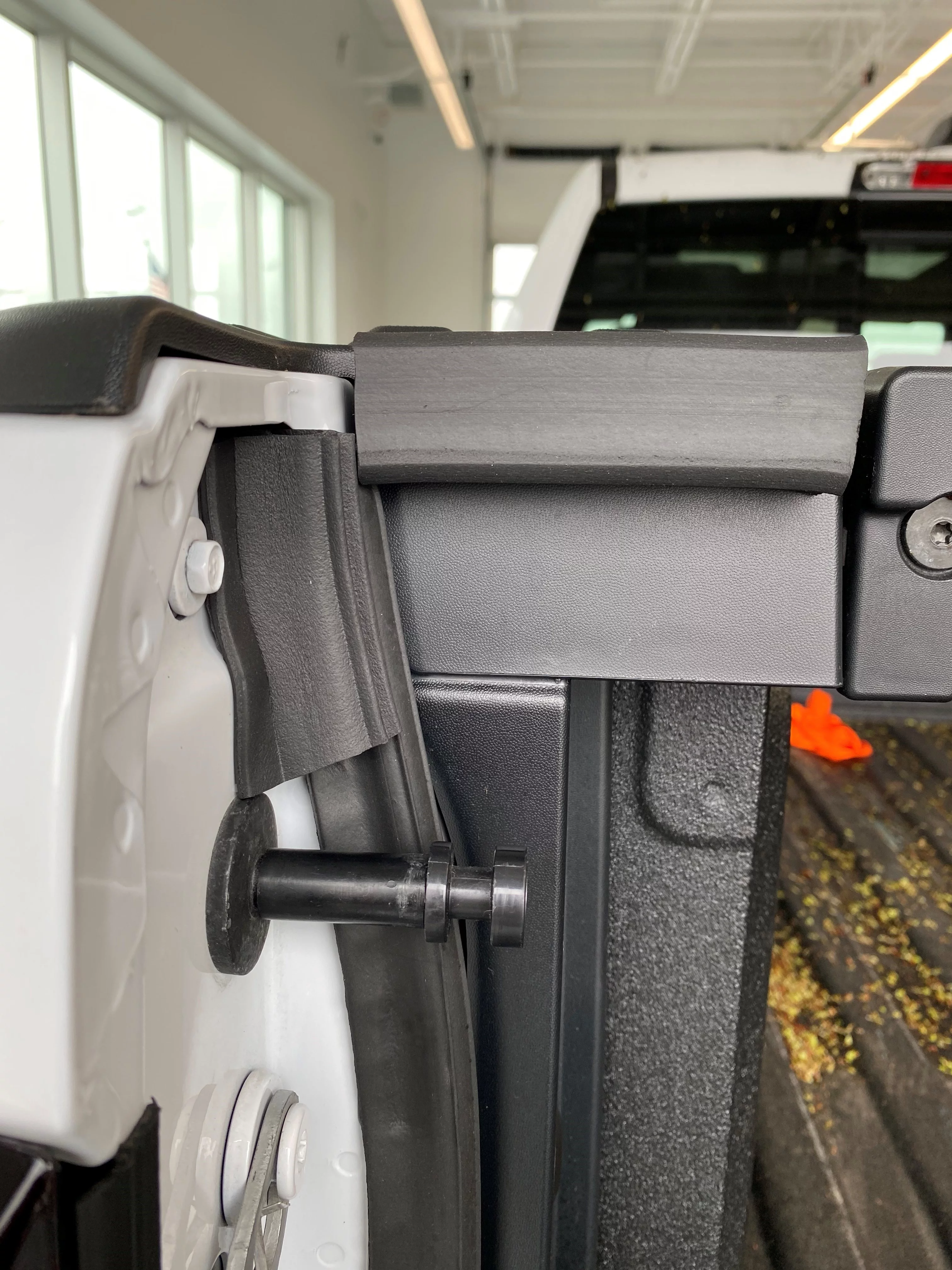 ESI Ultimate Tailgate Seal with Taper Seal Compatible with RAM with RAMBox and Multifunction Tailgate