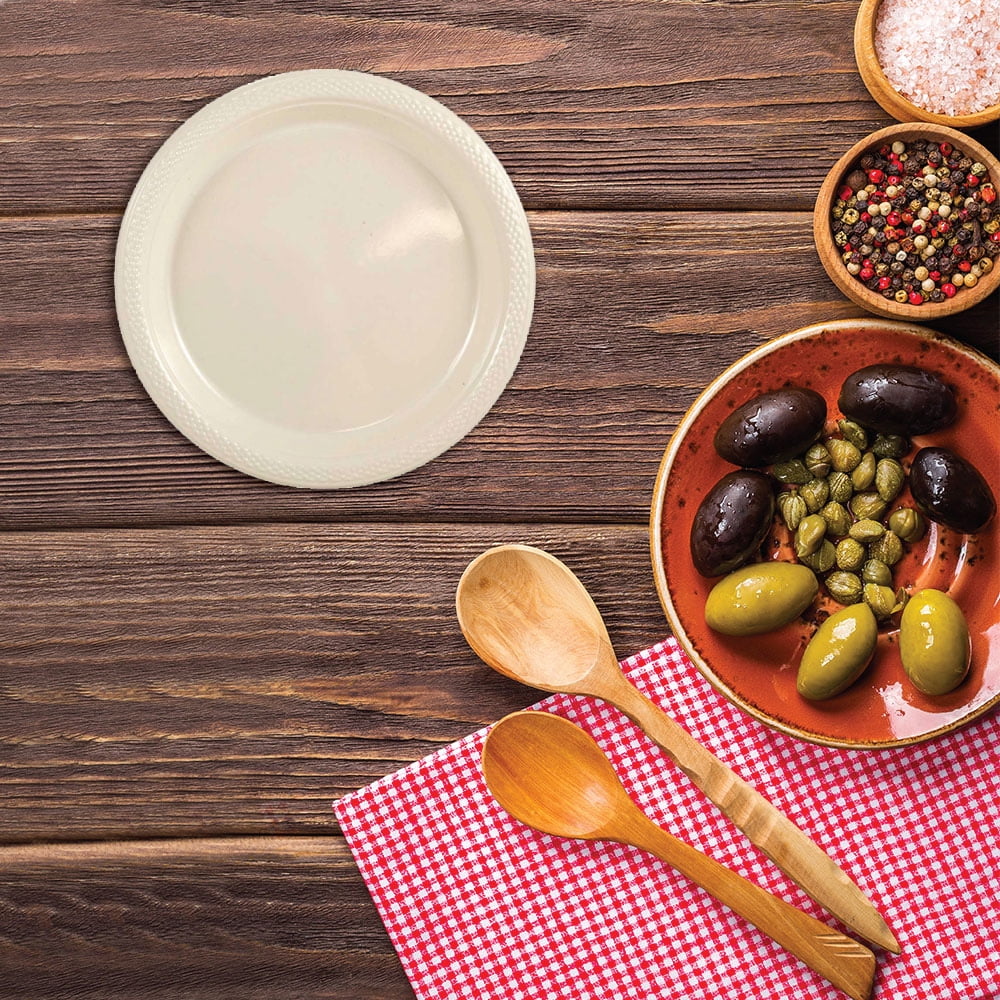 JAM Paper Bulk Round Plastic Party Plates, Ivory, 200/Box, Small, 7