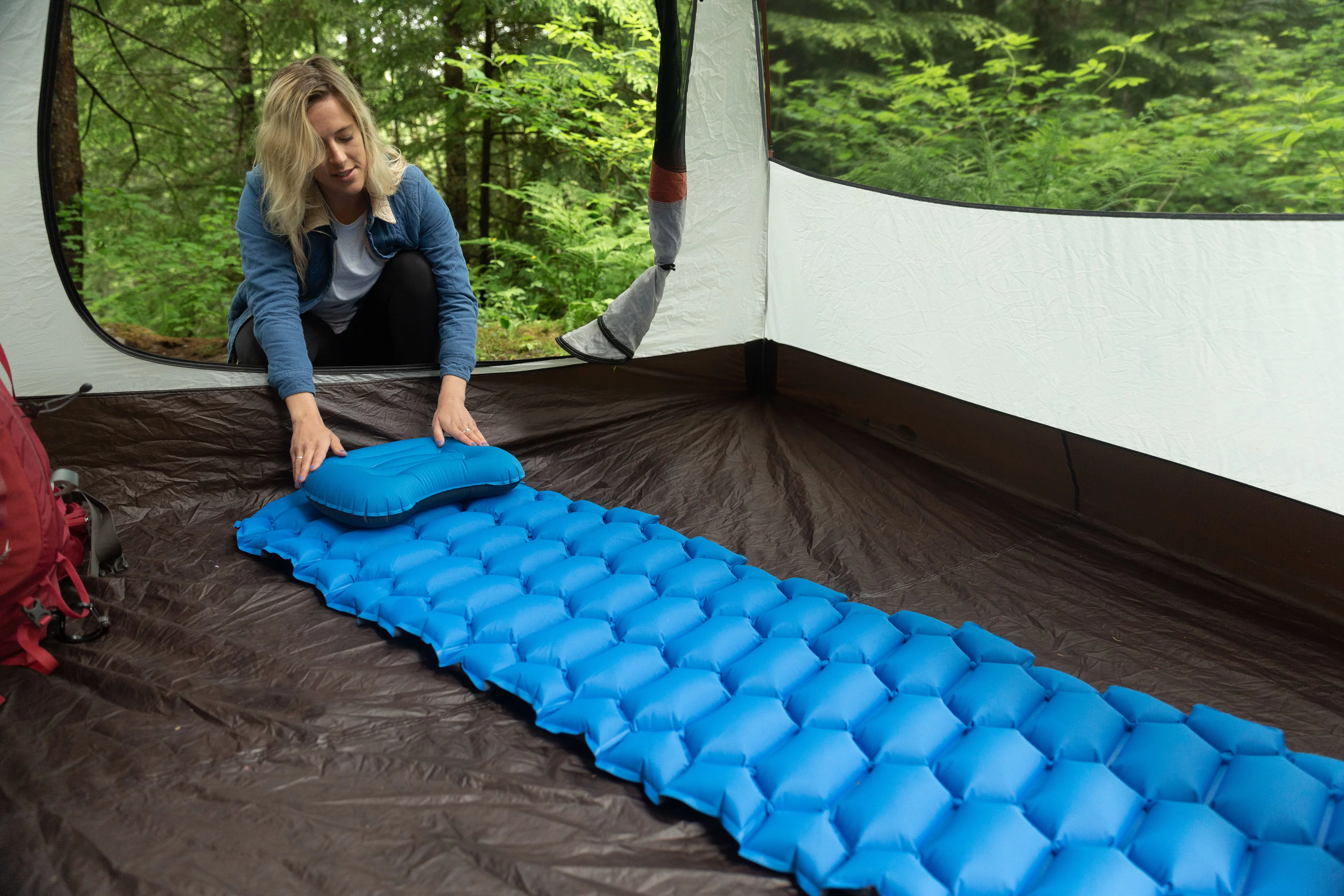 Cascade Mountain Tech Insulated Sleeping Pad with Pillow - Blue