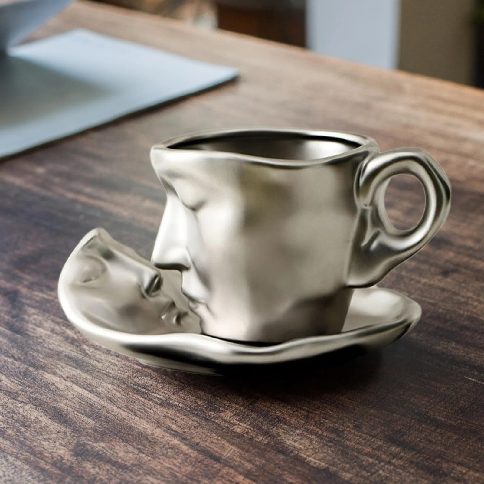 Tongina Ceramic Coffee Mug with Saucer Set Love Kissing Minimalist Unique Thinker Coffee Mug Abstract Art for Wedding Birthday Friend