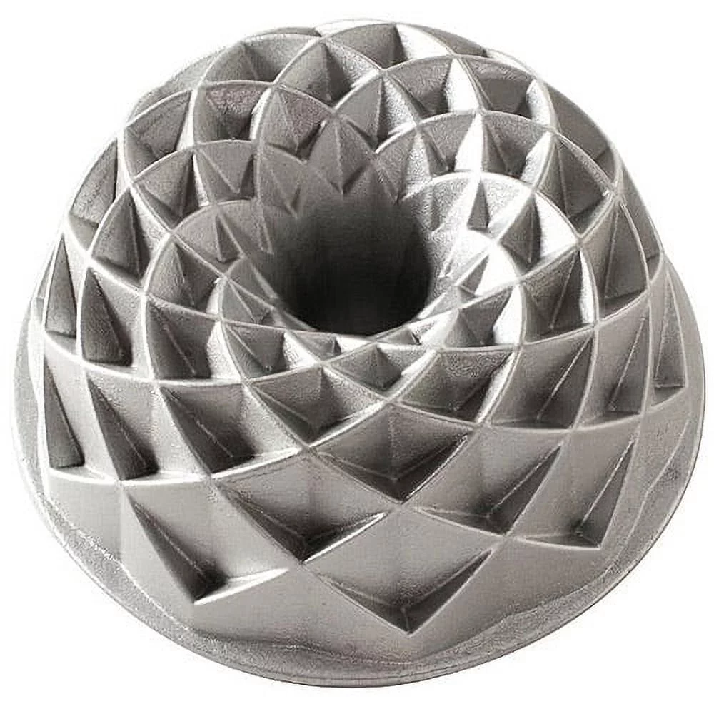NordicWare Jubilee Bundt Cake Pan