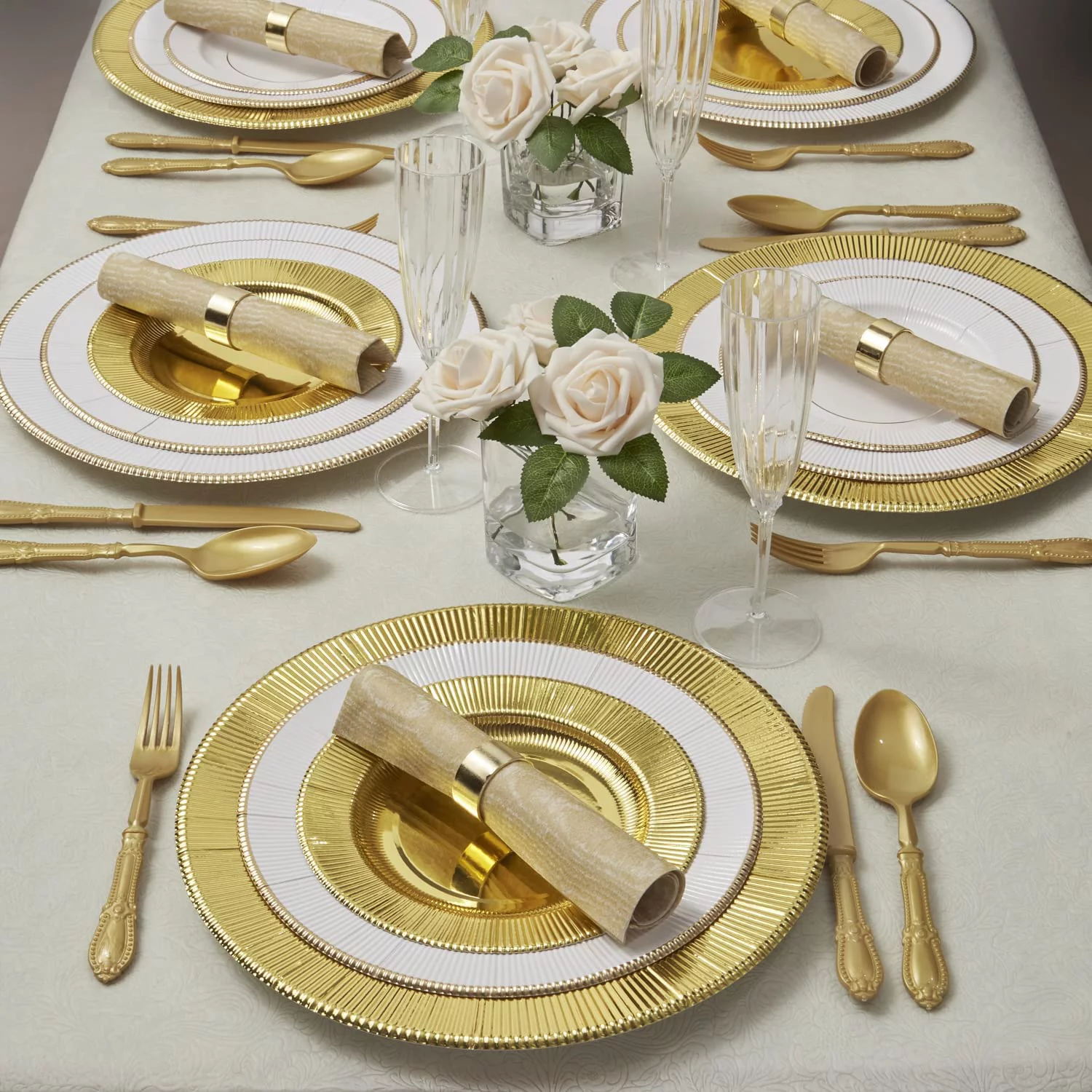 Silver Spoons DISPOSABLE ROUND RIPPLED RIM CHARGER PLATES - 10 PC - Gold/White