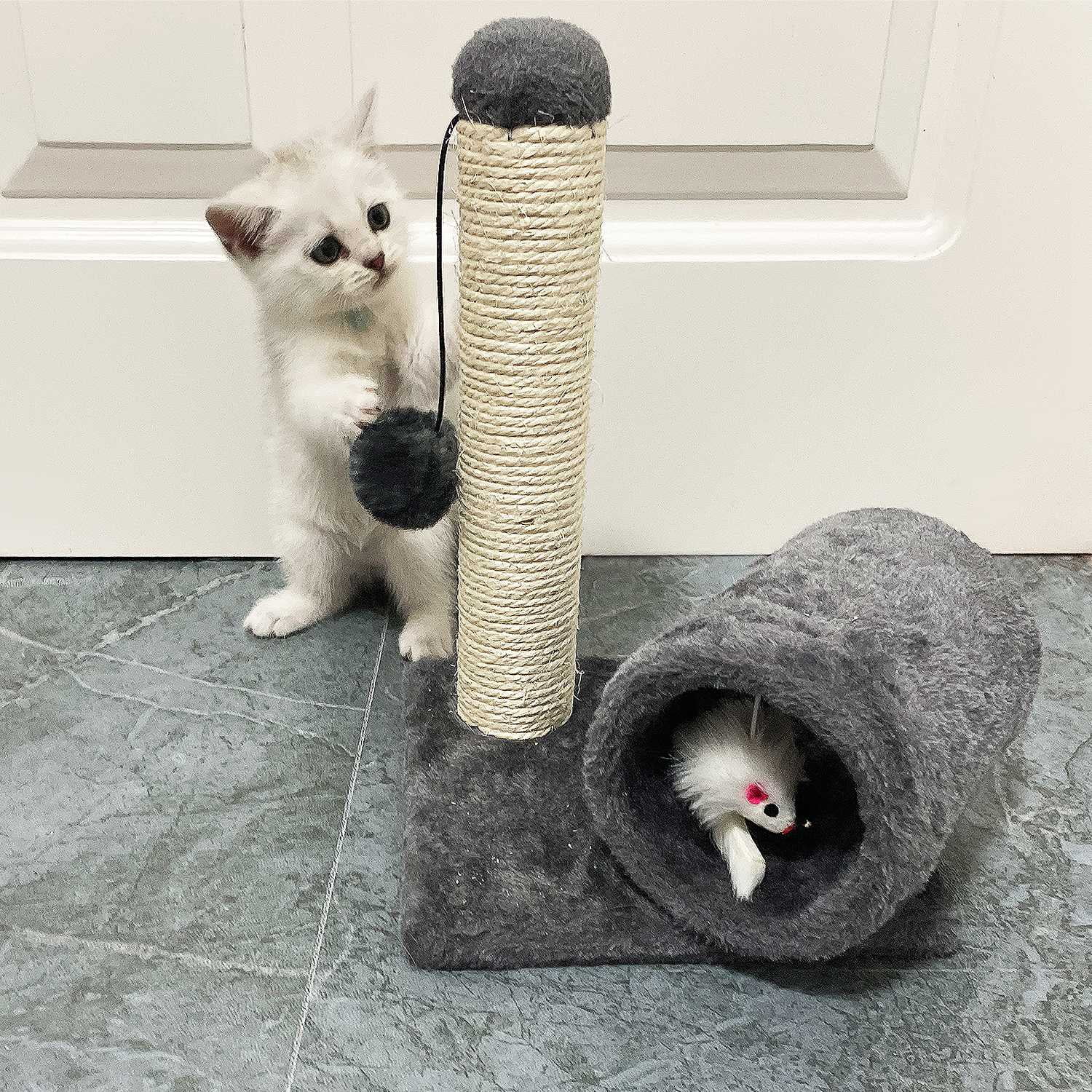 iMountek Cat Scratching Post Cat Kitten Sisal Scratch Post Toy with Tunnel & Lifelike Mouse Toy Pet Activity Play Fun