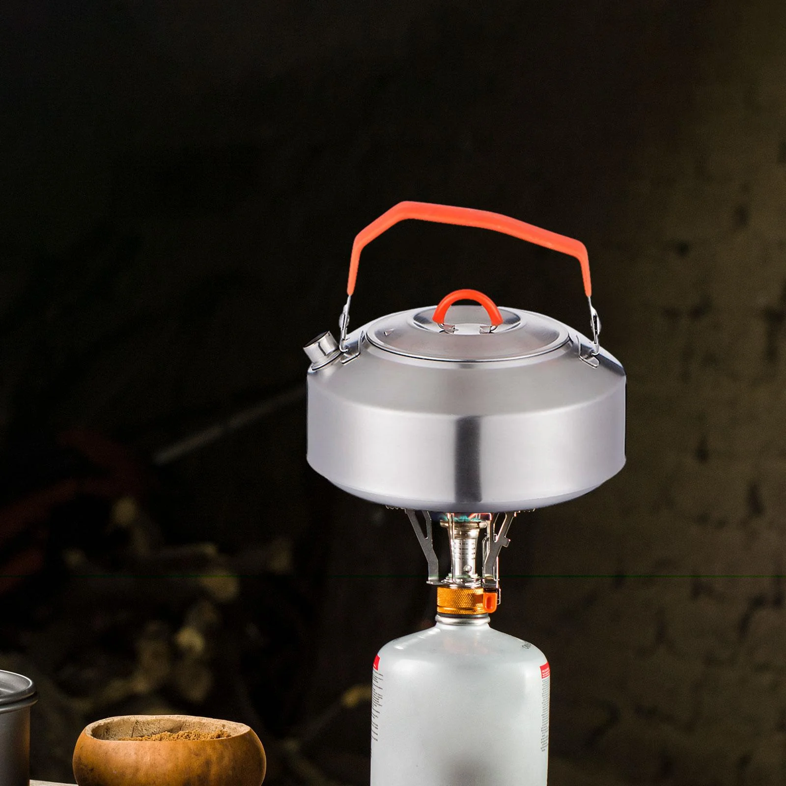 Camping Water Kettle Stovetop Teapot Short Spout Coffee Pot Stainless Steel Kettle for Backpacking Travel Fishing Outdoor 1.1L