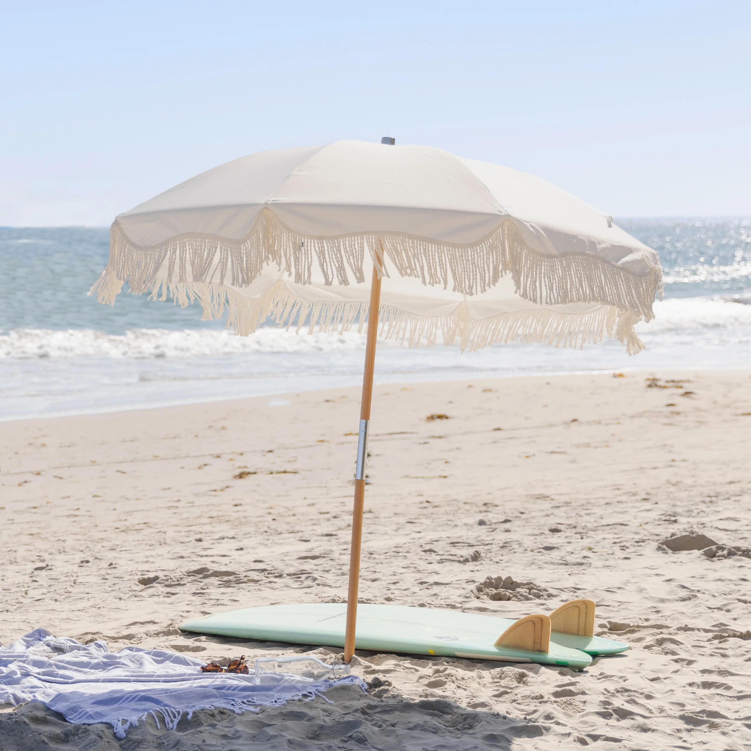 AMMSUN 6.5ft Boho Fringe Beach Umbrella with Tassel Premium Wood Pole UPF50+ UV Protection,White