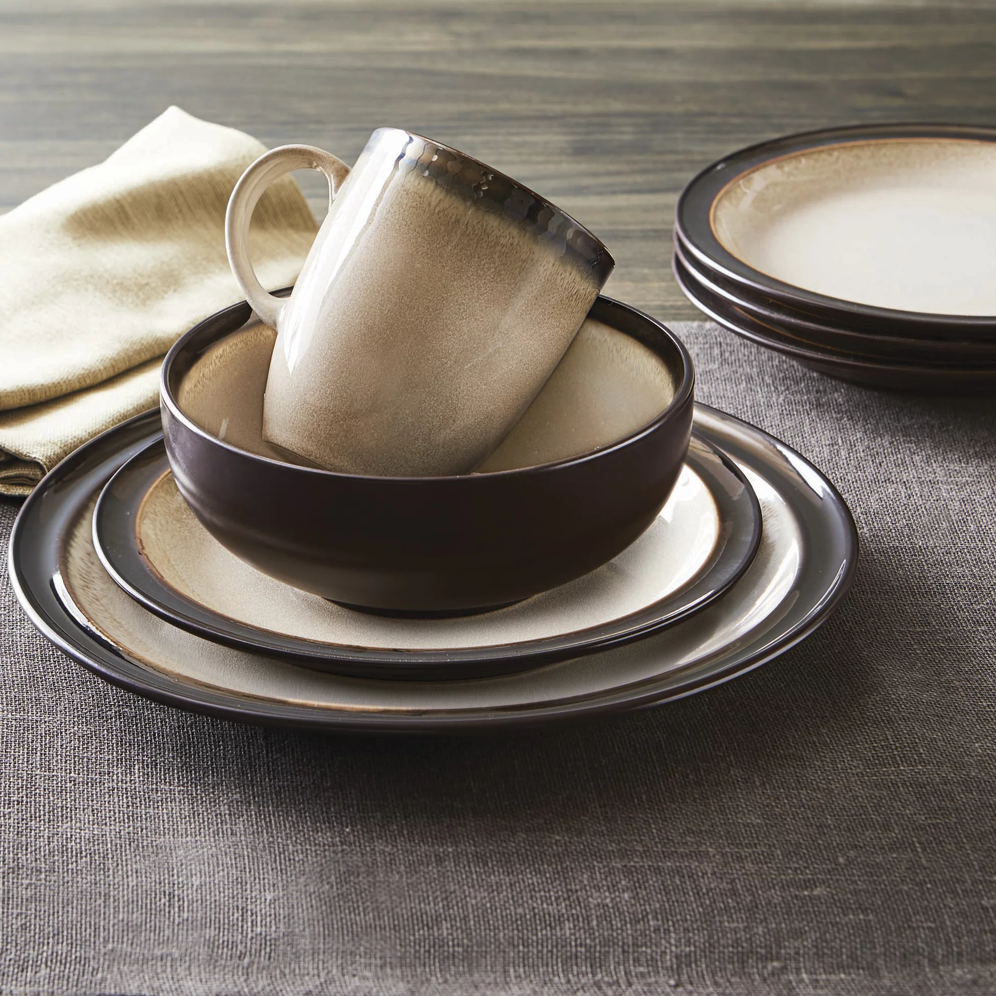 Better Homes & Gardens 16-Piece Sierra Dinnerware Set