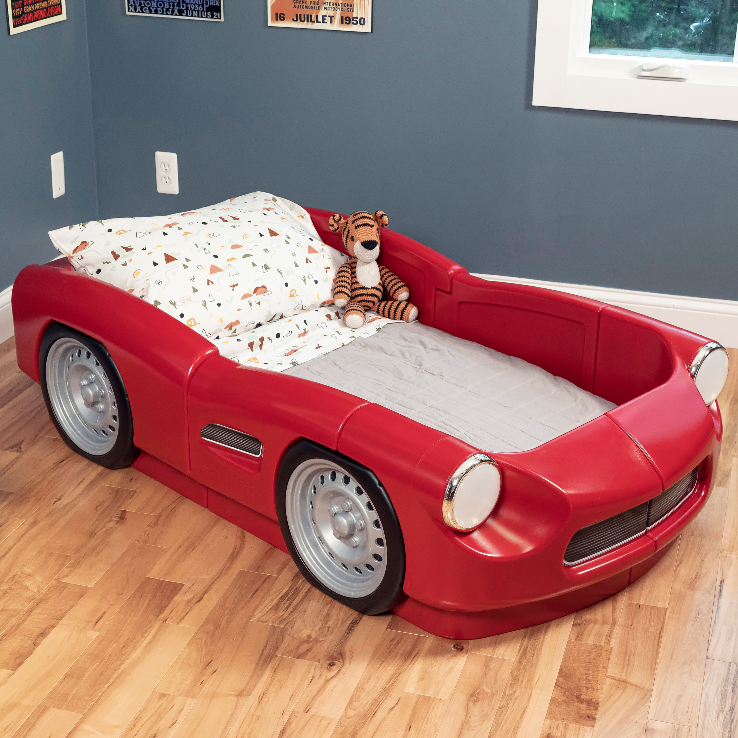 Step2 Roadster Toddler-To-Twin Bed, Red