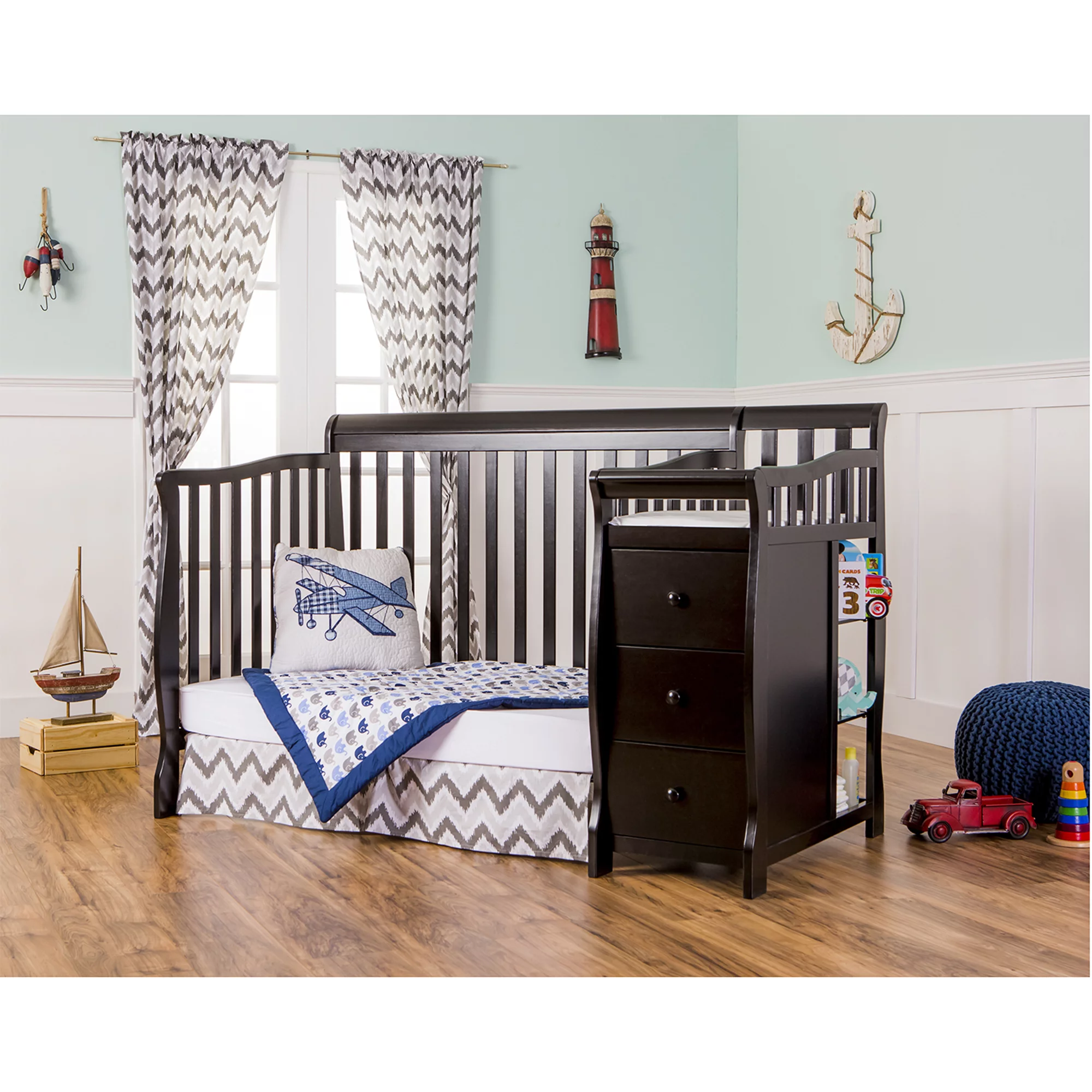 Dream On Me Brody 5-in-1 Convertible Crib with Changer, Black