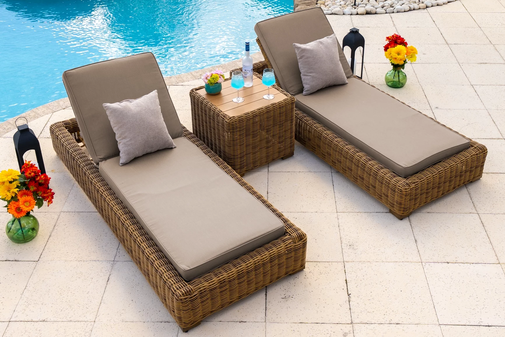 Malmo 3-Piece Resin Wicker Outdoor Patio Furniture Set Two Chaise Lounge Chairs and Side Table (Full-Round Natural Wicker, Sunbrella Canvas Taupe)