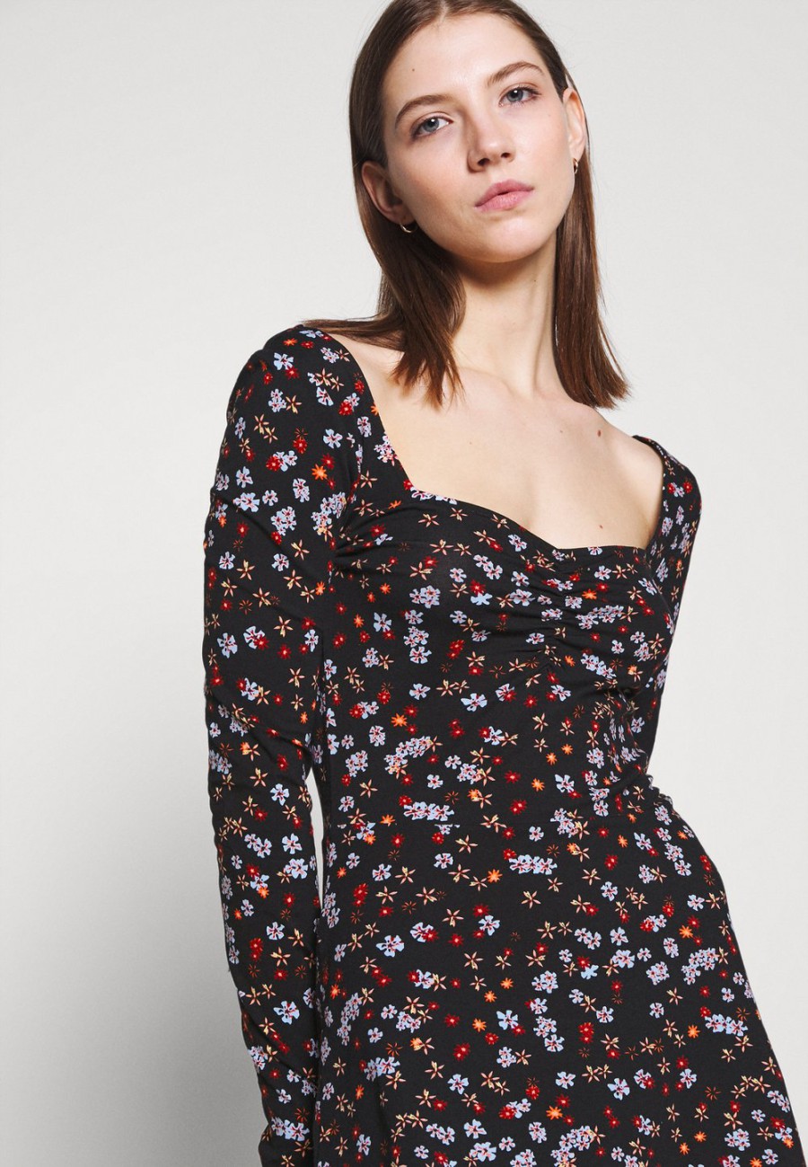 Discount Prix Aimable Even&Odd Robe en jersey robes encolure large ronde femme XS