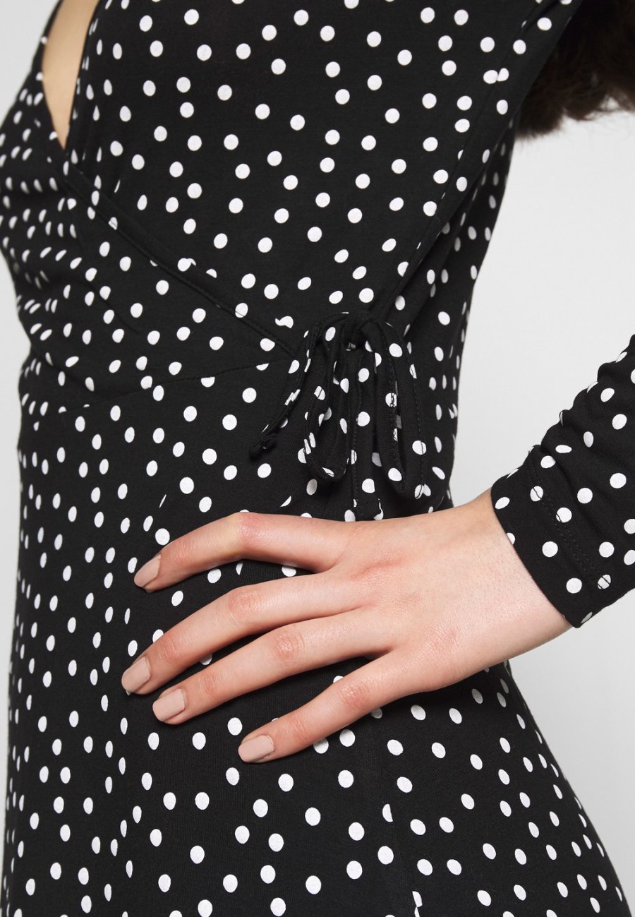 Discount Even&Odd Prix Accessible FAKE WRAP DRESS – Robe en jersey robes cache-cœur femme XS