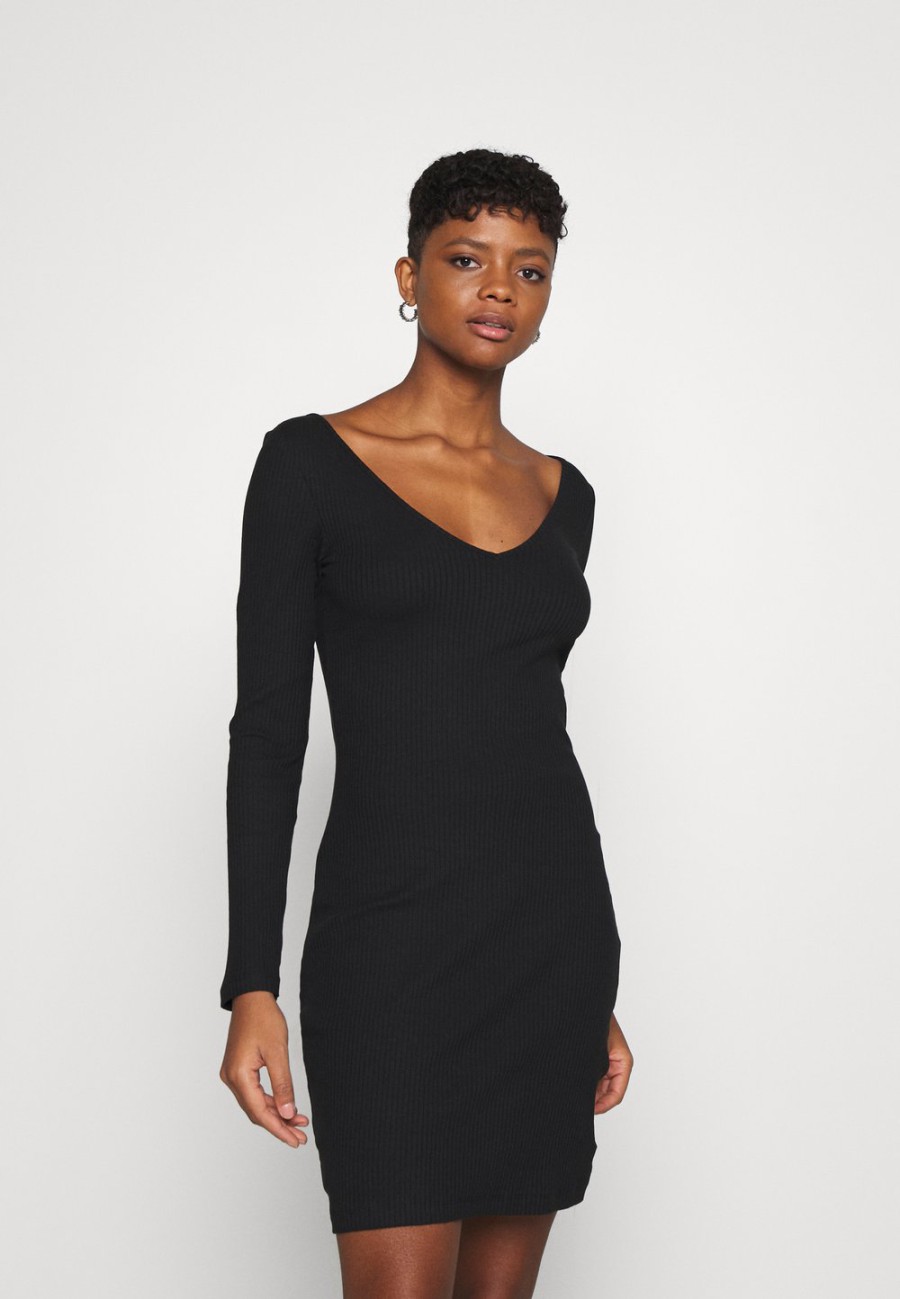 Clearance Even&Odd Robe en jersey Qualité Garantie robes col en v profond femme XS