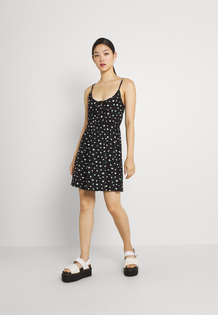 Clearance Even&Odd Robe en jersey 50% Off De Vente robes col en v profond femme XS