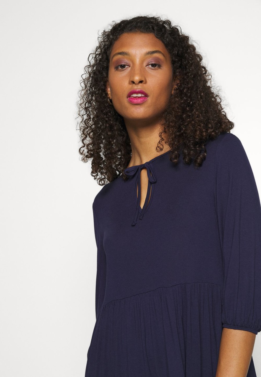 Clearance Prix Exclusifs Even&Odd Robe en jersey robes col en v femme XS