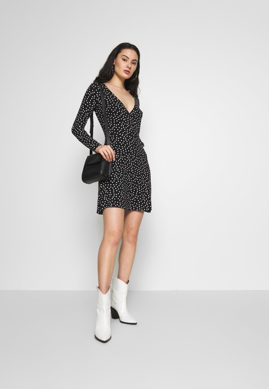 Discount Even&Odd Prix Accessible FAKE WRAP DRESS – Robe en jersey robes cache-cœur femme XS