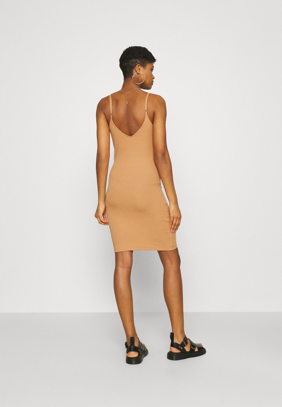 Outlet Even&Odd Faible Prix Robe en jersey robes echancrure dos femme XS