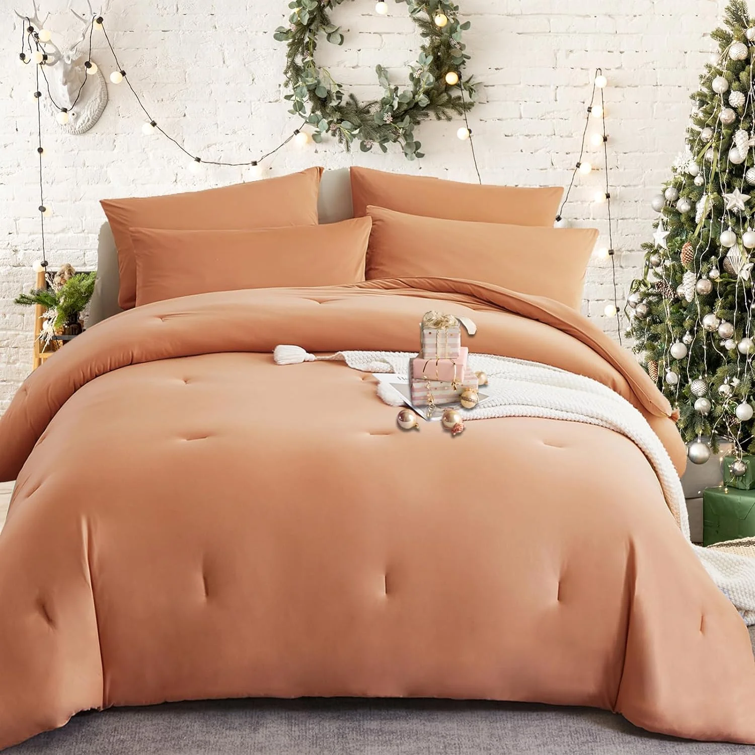 YUNWEN Cloud Comforter Set King Size, 4 PCS Bed in a Bag for All Season, Ultra Soft Cloud-Like Bed Sets with Comforters, Fitted Sheets, Pillowcases, Jersey Knit T-Shirt Feel (Terracotta, King)