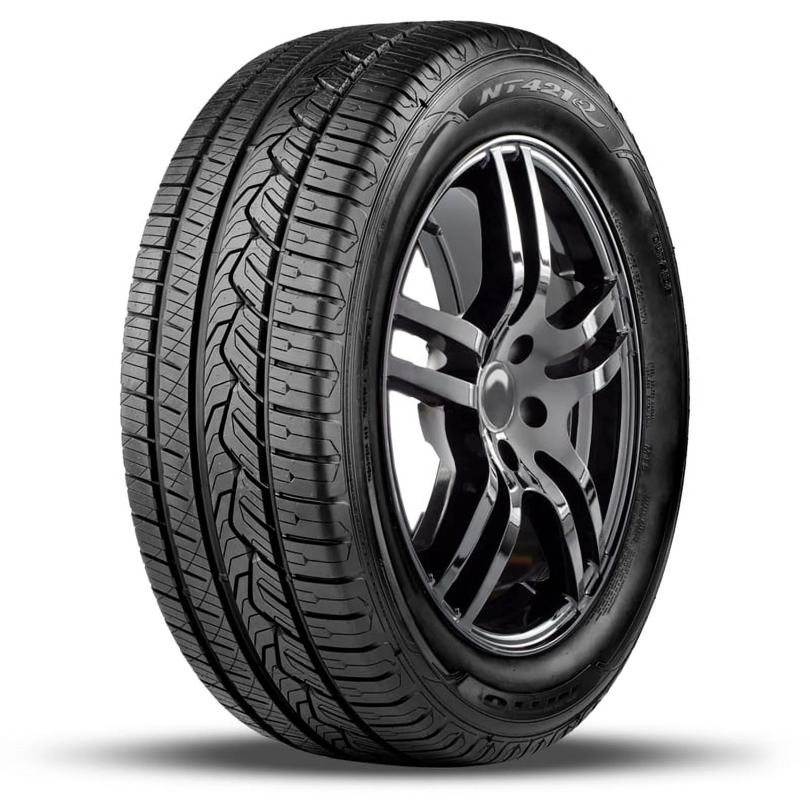 Nitto NT421Q All Season 285/45R22 114V XL Passenger Tire