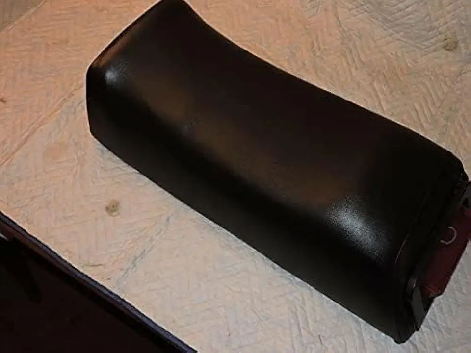 New replacement seat cover fits Yamaha Enticer 340 1978-83 ET340 ET 340 Excel 3 lll 902, Black