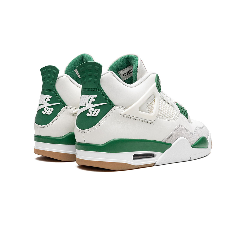 AIR JORDAN 4 RETRO SB