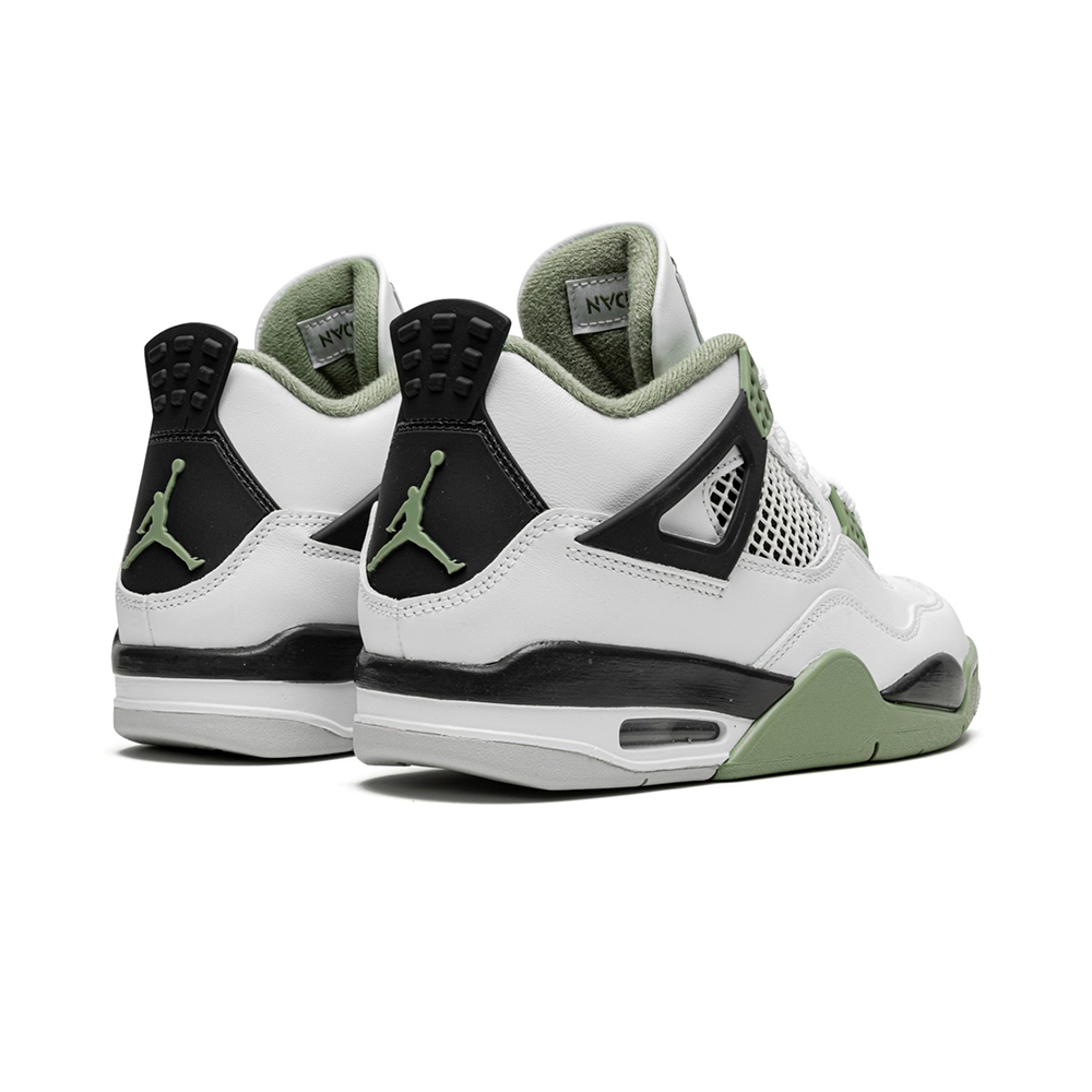 Air Jordan 4 WMNS