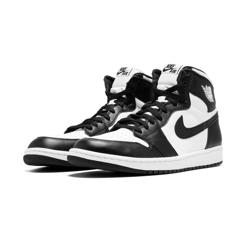 AIR JORDAN 1 RETRO HIGH OG 'BLACK WHITE'
