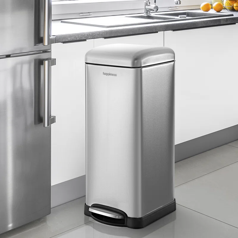 happimess HPM1007D Betty Retro 8-Gallon Step-Open Trash Can, Modern, Minimalistic, Soft Close, No Slamming, Kitchen, Laundry Room, Office, 8 Gallons, Chrome