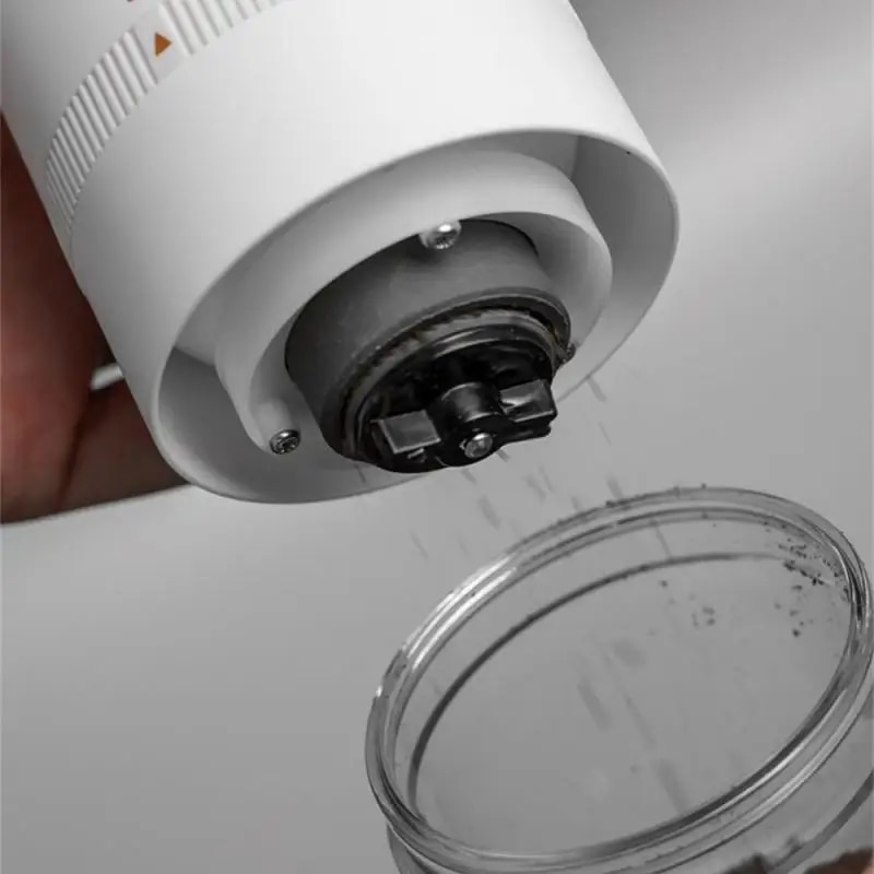 123pcs electric coffee grinder cafe automatic coffee beans spice mill espresso coffee machine maker portable type c usb 5898