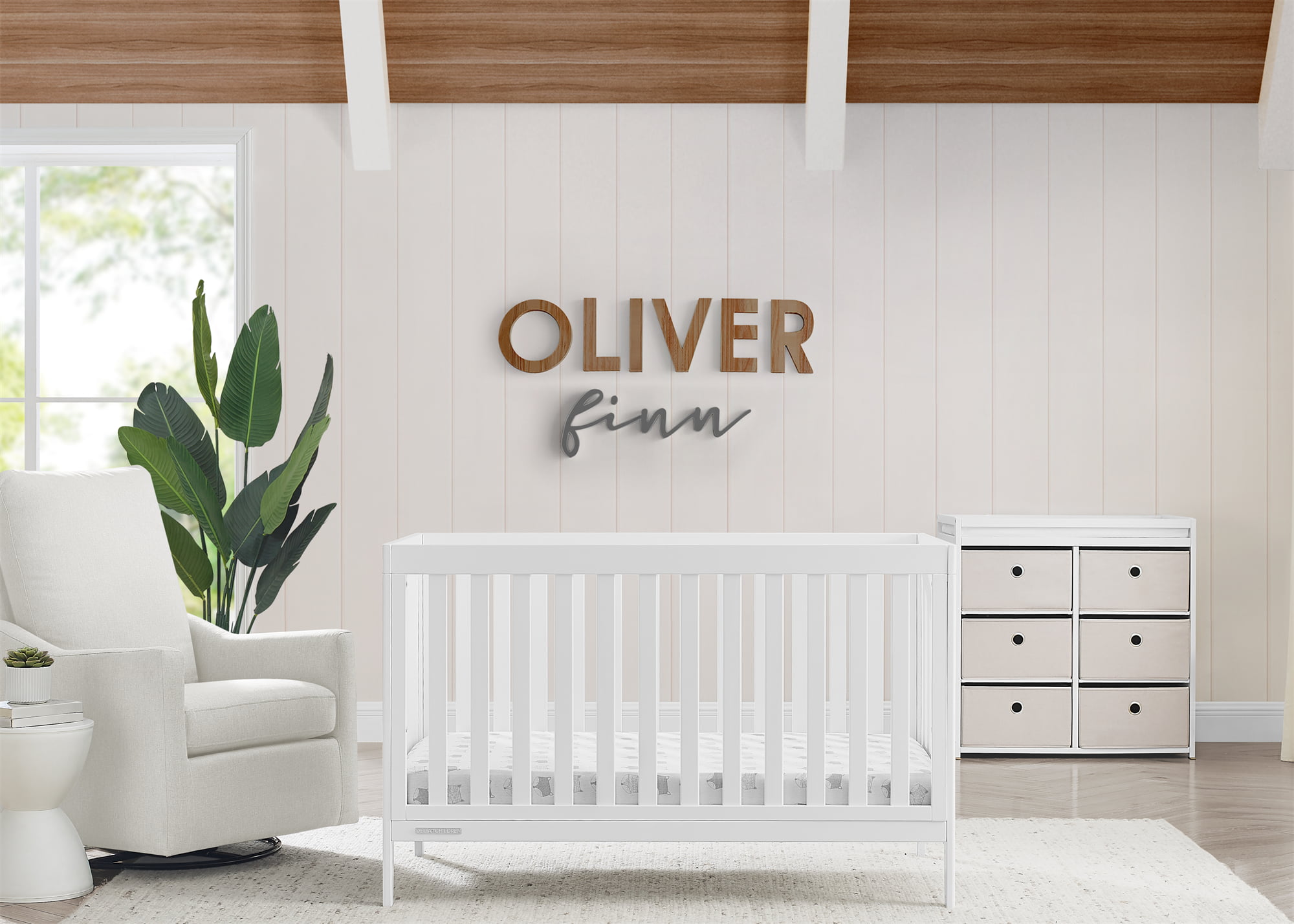 Delta Children Hayes 4-in-1 Convertible Baby Crib – Greenguard Gold Certified, Bianca White