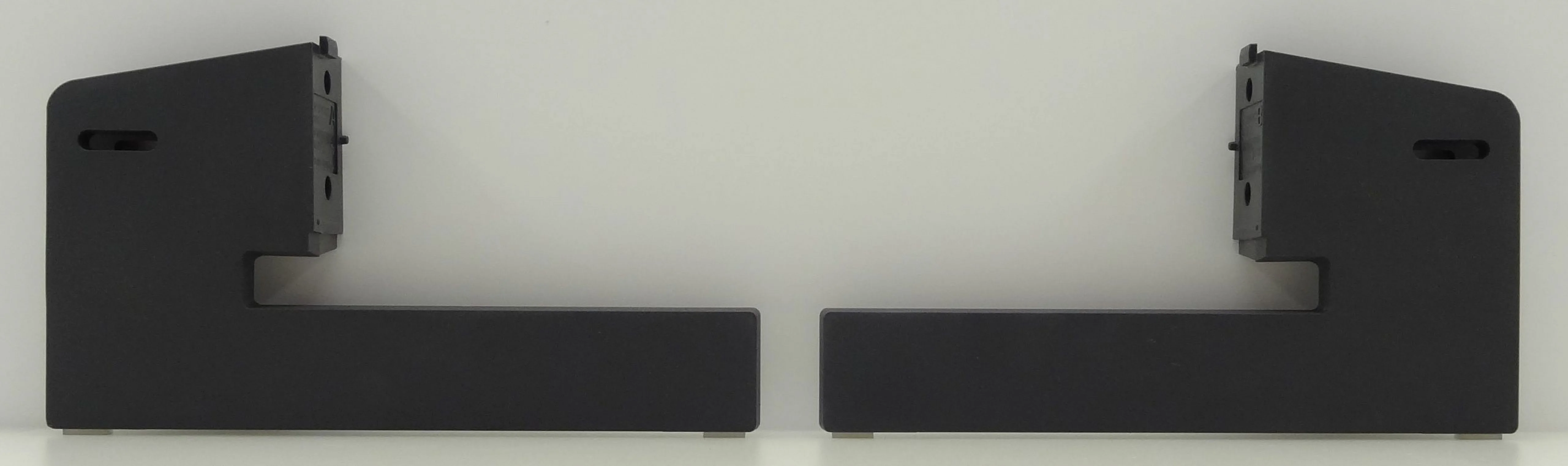 LG OLED42C2PUA Stand Legs W/Screws (MAM660008 / AAN30041913) - USED