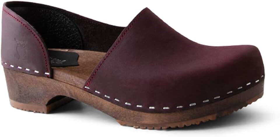 Swedish Handmade Wooden Closed Back Clogs | Brett Low Heel