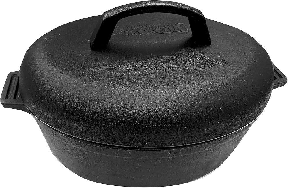 Bayou Classic 6-qt Pre-Seasoned Cast Iron Oval Roaster with Cast Iron Lid