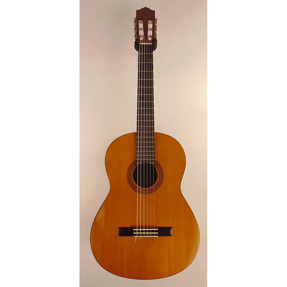 Used Yamaha CG100A Classical Acoustic Guitar