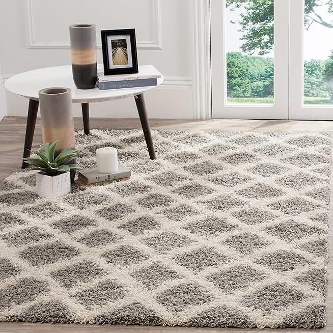 SAFAVIEH Dallas Shag Collection Area Rug - 8' x 10', Grey & Ivory, Trellis Design, Non-Shedding & Easy Care, 1.5-inch Thick Ideal for High Traffic Areas in Living Room, Bedroom (SGDS258G)