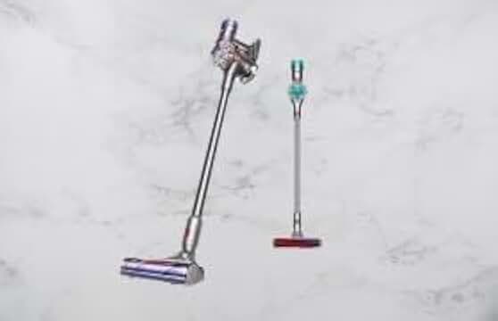 Dyson V7 Advanced Cordless Stick Vacuum Cleaner - Silver - Light Weight to Clean up high, Battery Operated, Portable