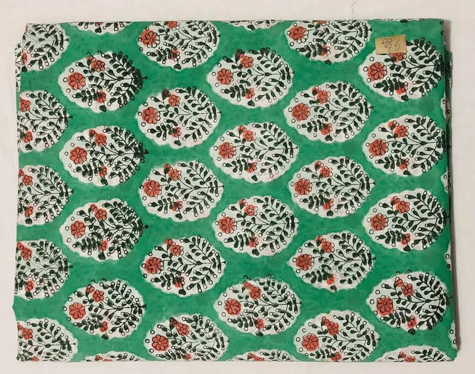 Aashita Creations 100% Cotton by The Yard Fabric I Dressmaking Rug Making Craft Sewing Materiel DIY Floral Print Fabric_1023