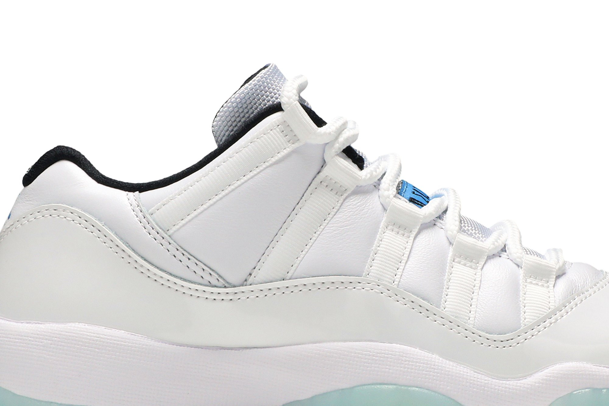 Air Jordan 11 Retro Low GS 'Legend Blue' 528896-117