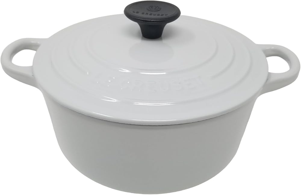 Le Creuset Enameled Cast-Iron 3-1/2-Quart Round French Oven, Vapeur (Vapeur)