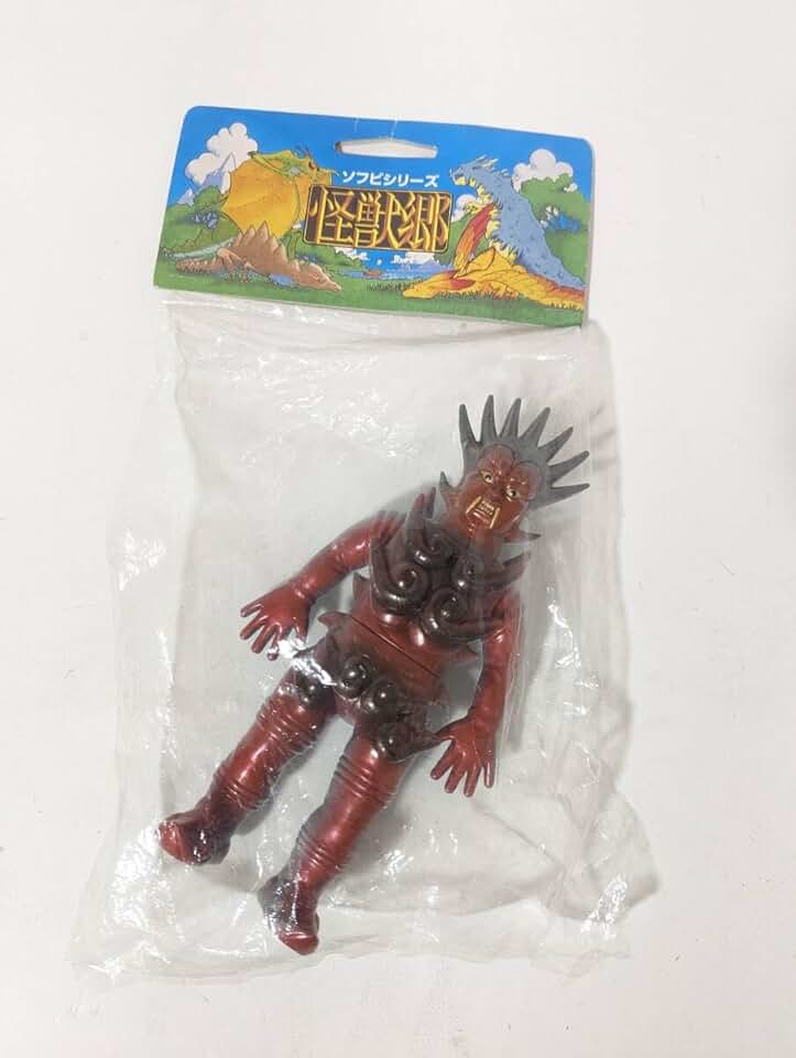 Yamanaya Sofubi Series Kaiju Tsuburaya Production Leo, Double Sided Violent Kaiju, Ashran, Bullmark, Pig Hana, Soft Vinyl