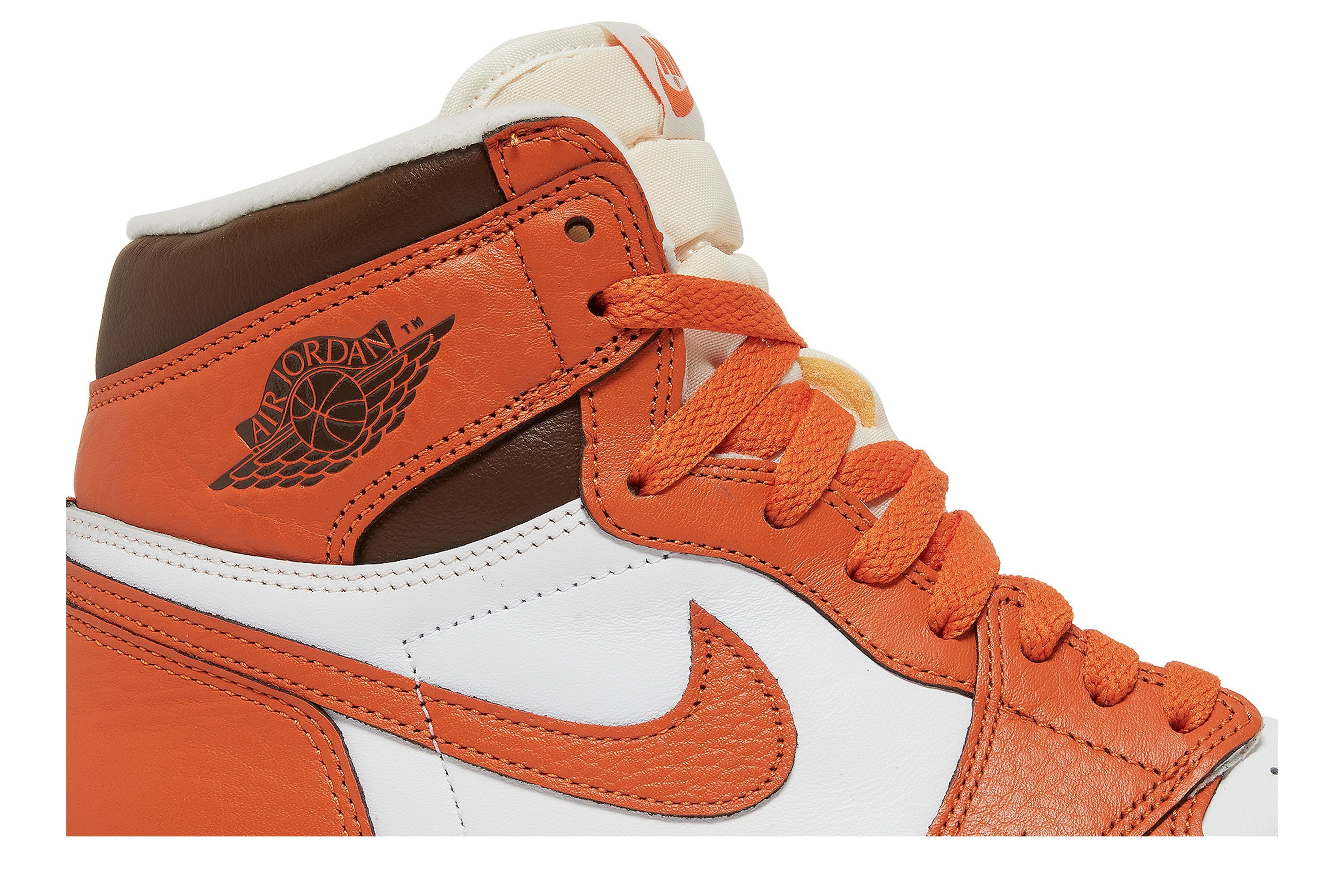 Wmns Air Jordan 1 High OG 'Starfish' DO9369-101