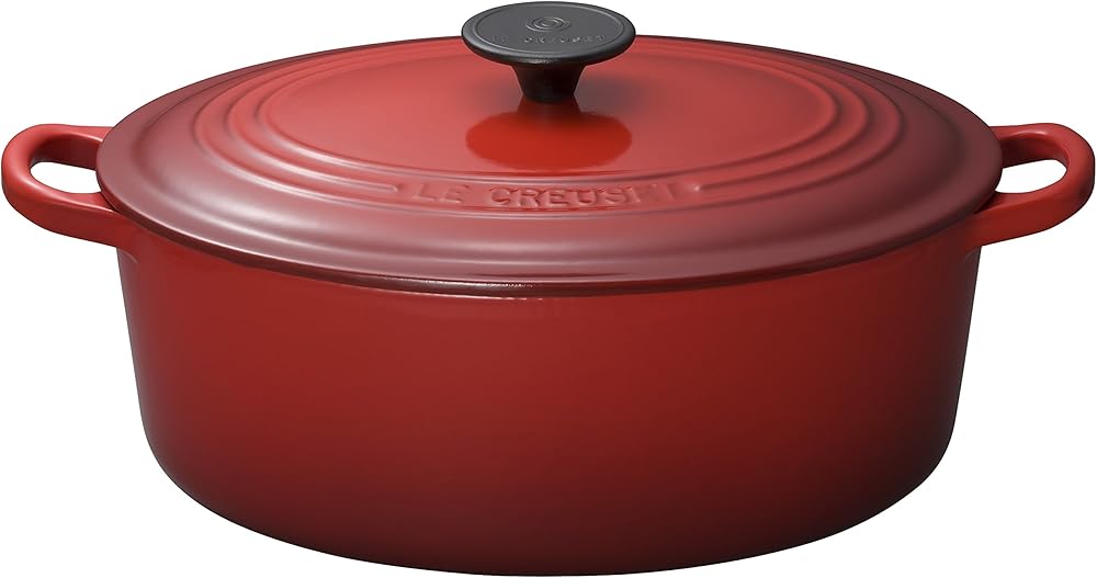 Le Creuset Enameled Cast-Iron 6-3/4-Quart Oval French Oven, Red