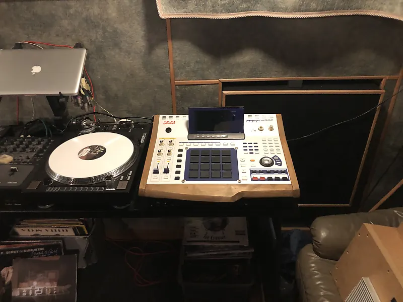 Akai MPC 4000 WHITE 1st EDITION Sampler 2001 + Woodsides combo to 60 3000 2000 2500 s950 2000xl z4 z8