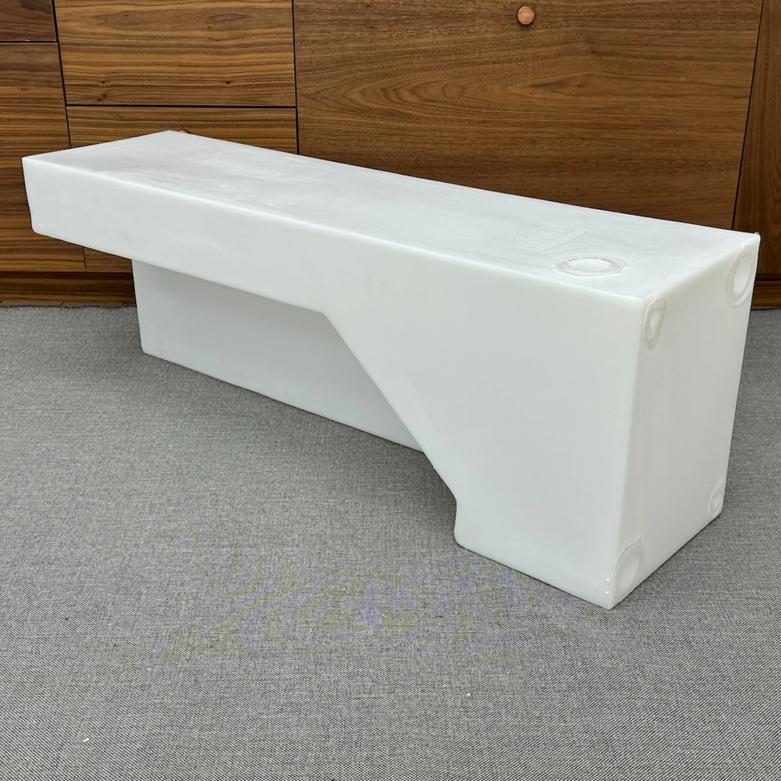 24 Gallon Transit Wheel Well Water Tank TR-L-24