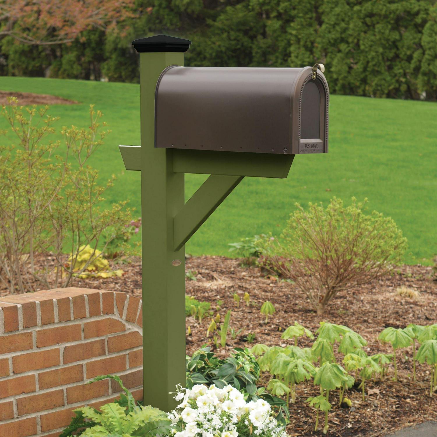 highwood Green Mount Mailbox Post